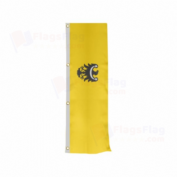 Brzeski Vertically Raised Flags