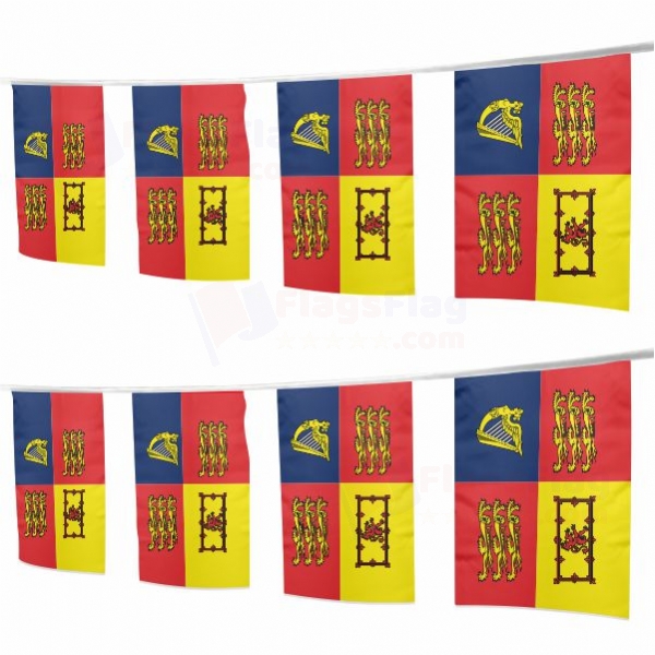 Buckingham Palace Square String Flags