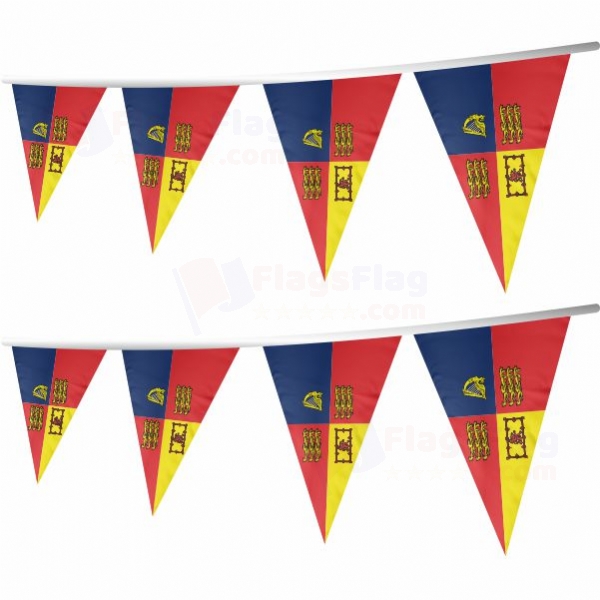 Buckingham Palace Stringed Triangle Flag