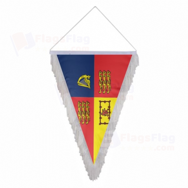 Buckingham Palace Triangle Fringed Streamers