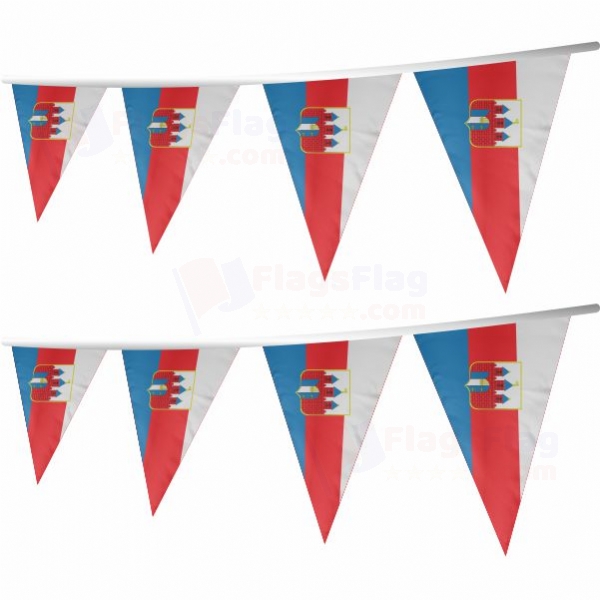 Bydgoszcz Stringed Triangle Flag