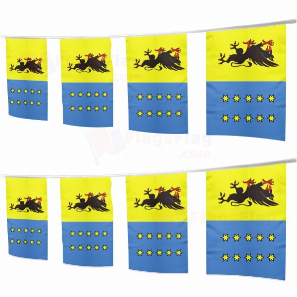 Bytowski Square String Flags