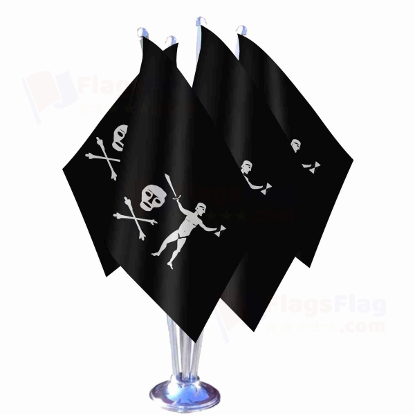 Captain Dulaien Quadruple Table Flag