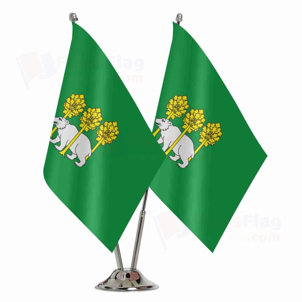 Chelmski 2 Table Flags