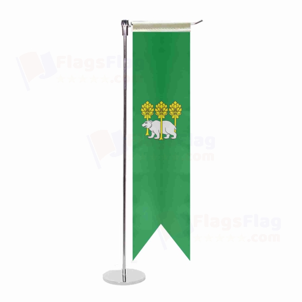 Chelmski L Table Flag