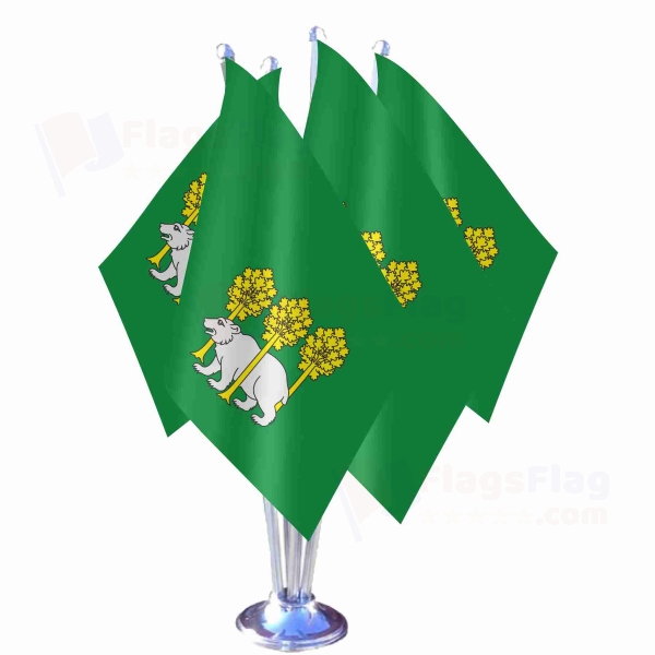 Chelmski Quadruple Table Flag