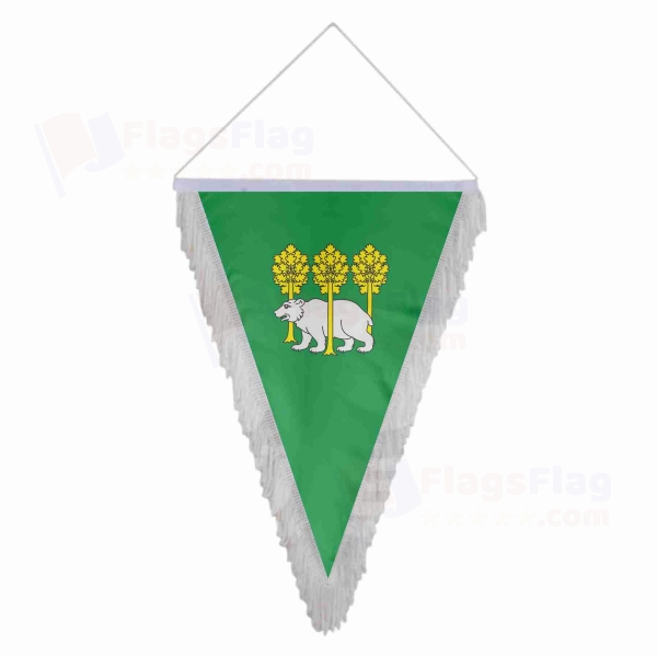 Chelmski Triangle Fringed Streamers