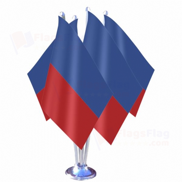 Chorzow Quadruple Table Flag