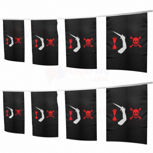 Christopher Moody alternate Square String Flags