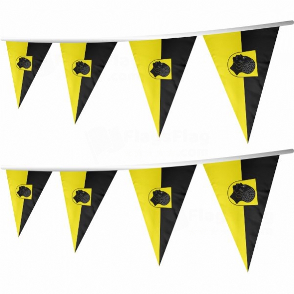 Coburg Stringed Triangle Flag