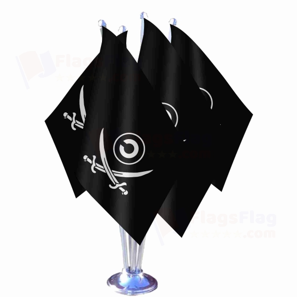 Copyleft Pirate Symbol Quadruple Table Flag