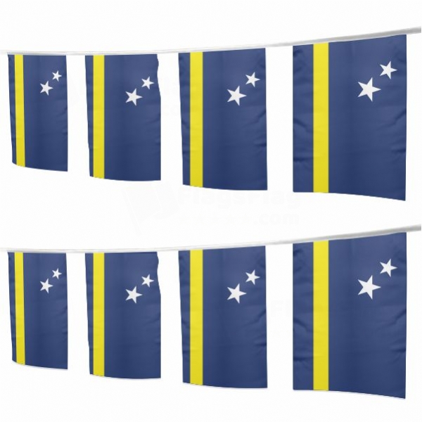 Cura�ao Square String Flags