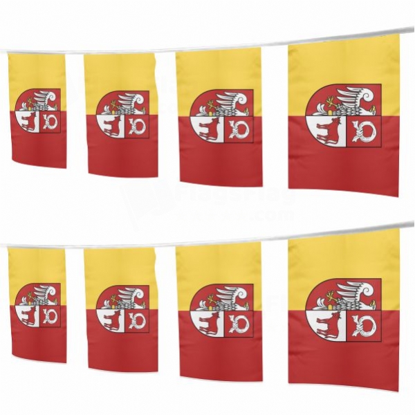 Czarnkow Trzcianka Square String Flags