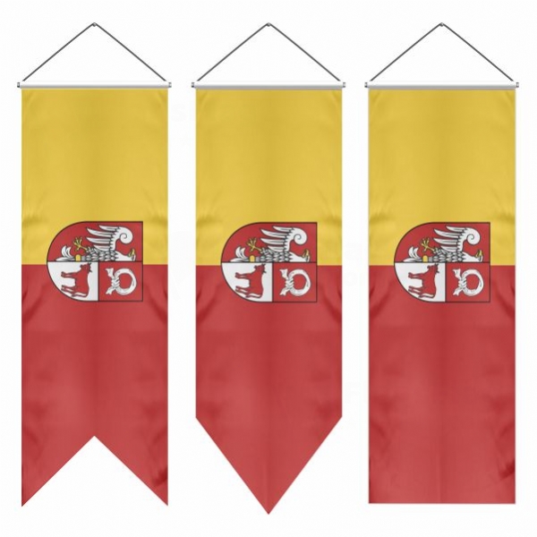 Czarnkow Trzcianka Swallowtail Flags