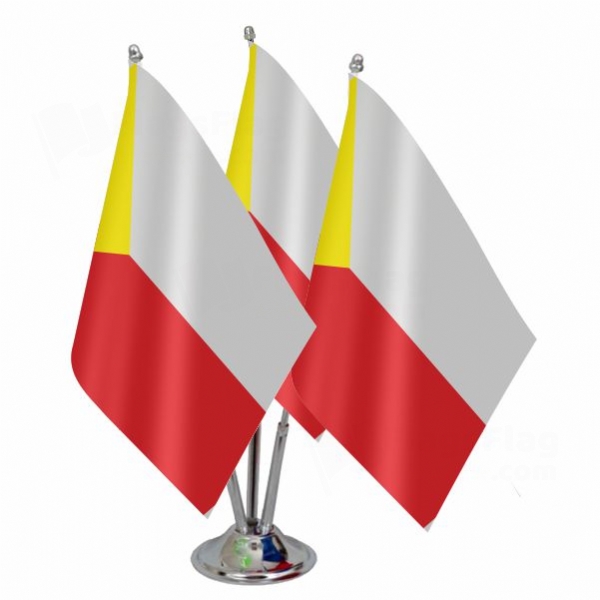 Czestochowski Triple Table Flag
