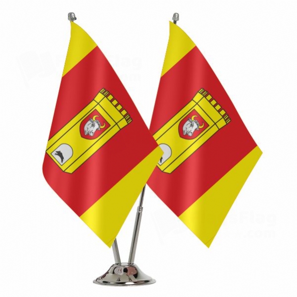Czluchowski 2 Table Flags