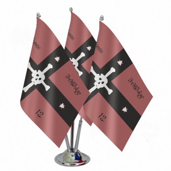 Doliente De Hidalgo Triple Table Flag