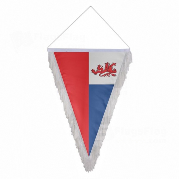 Dzialdowo Triangle Fringed Streamers