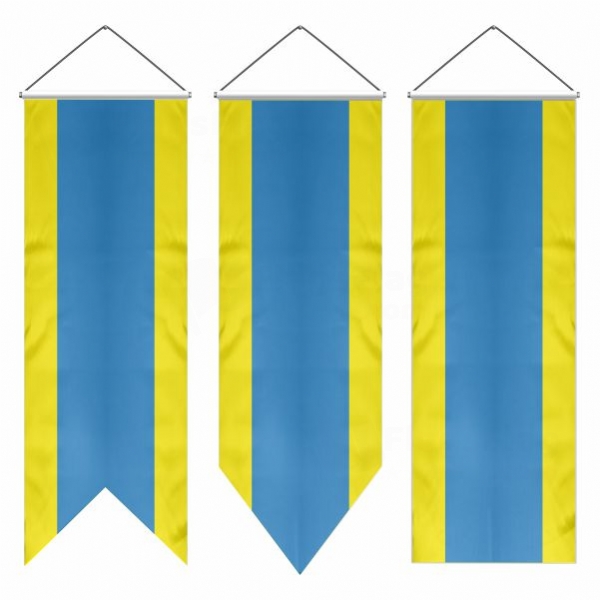 Dzierzoniowski Swallowtail Flags
