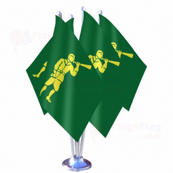 Edward Low Pirate Quadruple Table Flag