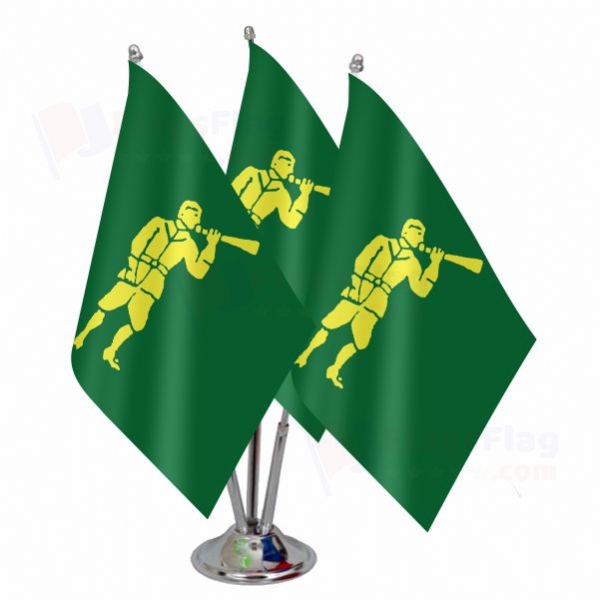Edward Low Pirate Triple Table Flag