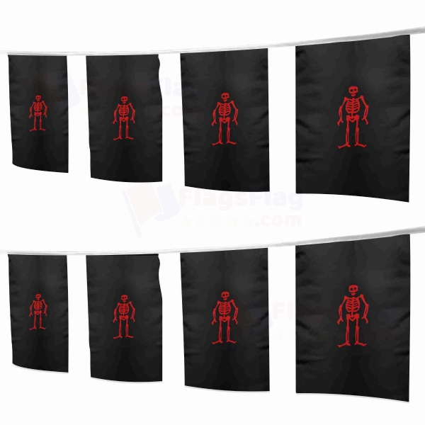 Edward Low Square String Flags