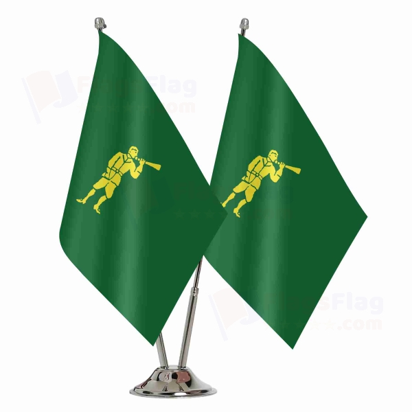Edward Low The Green Trumpeter Binary Table Flag