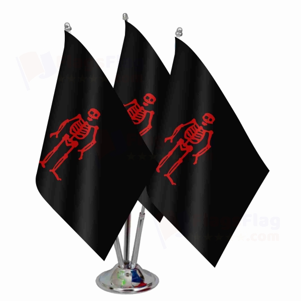 Edward Low Triple Table Flag