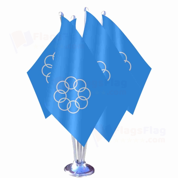 Eight Ringed Quadruple Table Flag