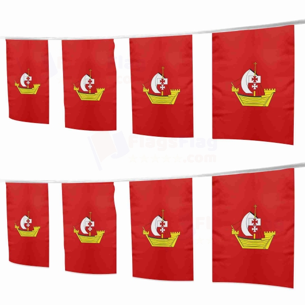 Elblaski Square String Flags
