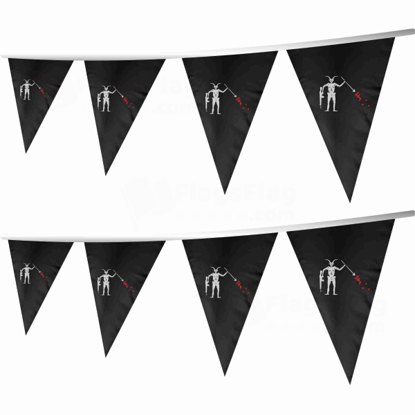Forward Observations Group Stringed Triangle Flag