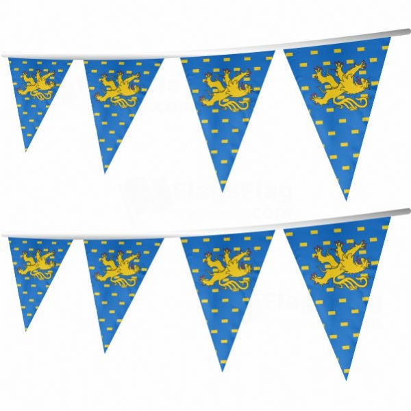 Franche Stringed Triangle Flag
