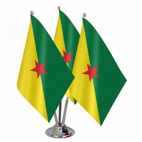 Frans�z Guyanas Triple Table Flag