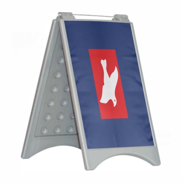 Freedomland Open Freedomland Close Plastic Pontoon