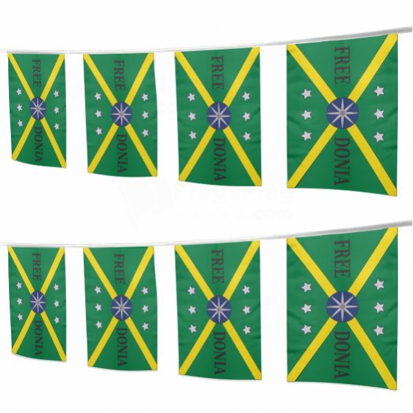 Freedonia Square String Flags
