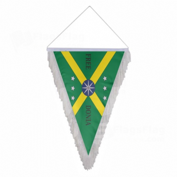Freedonia Triangle Fringed Streamers