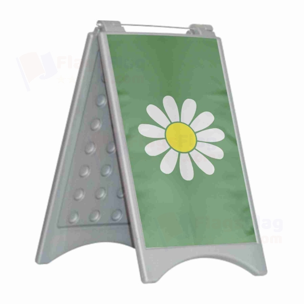 Frestonia Open Frestonia Close Plastic Pontoon