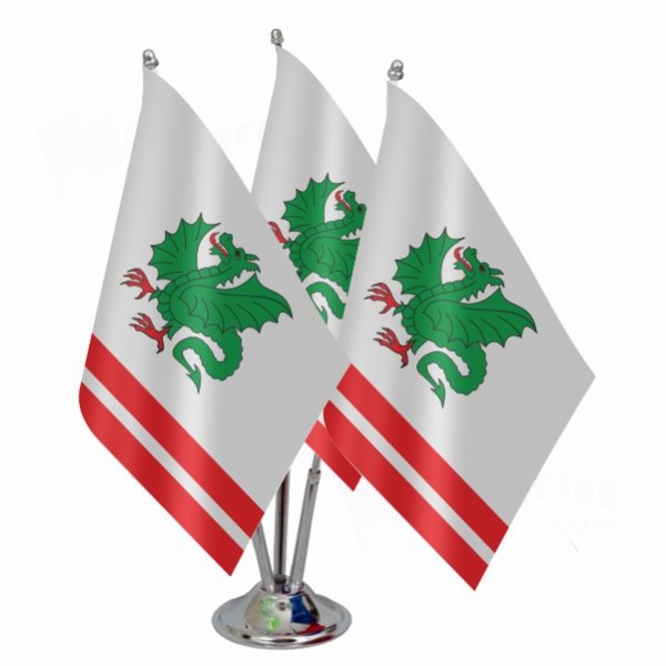 Garwolinski Triple Table Flag