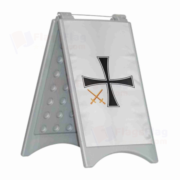 General Admirals Open General Admirals Close Plastic Pontoon