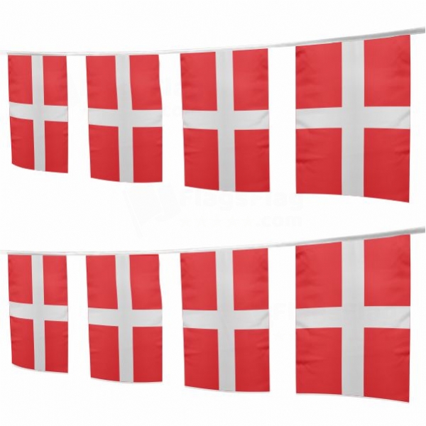Georgian Land Forces Square String Flags
