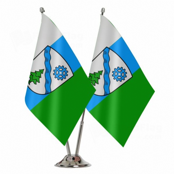 Geretsried 2 Table Flags