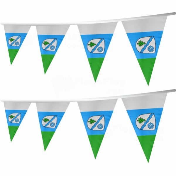 Geretsried Stringed Triangle Flag