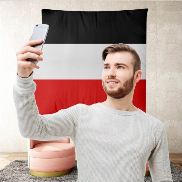 German Empire Background Selfie Shooting Landscapes