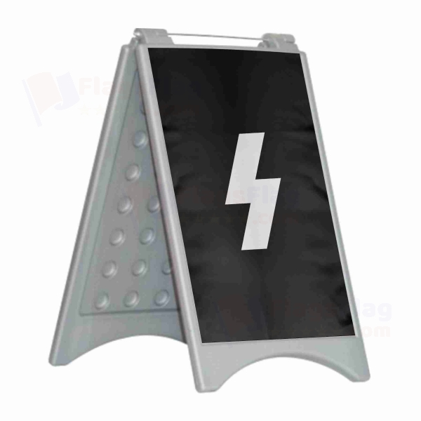 German Youth �n The Hitler Youth Open German Youth �n The Hitler Youth Close Plastic Pontoon