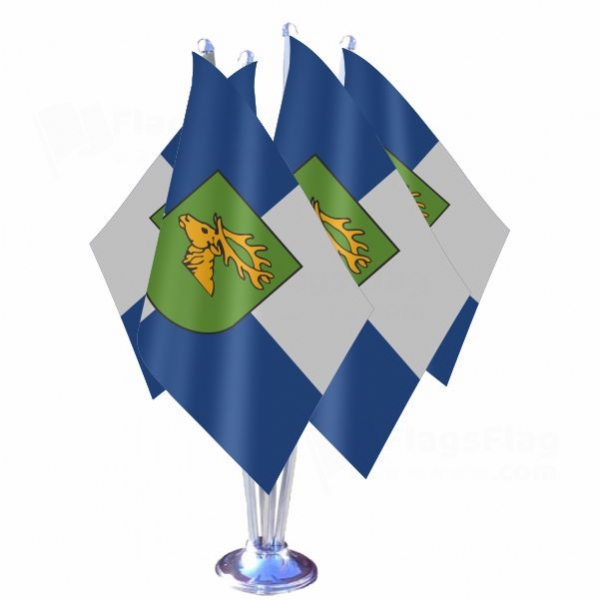 Gizycki Quadruple Table Flag