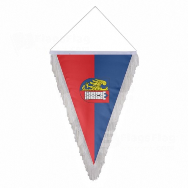 Gliwice Triangle Fringed Streamers