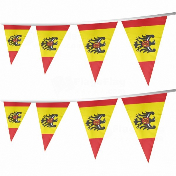Glogowski Stringed Triangle Flag