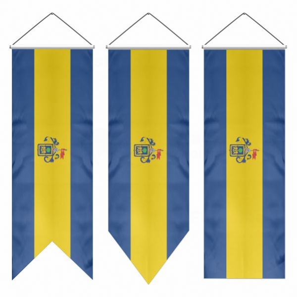 Guadalajara Swallowtail Flags