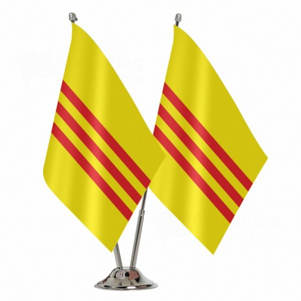 G�ney Vietnam 2 Table Flags