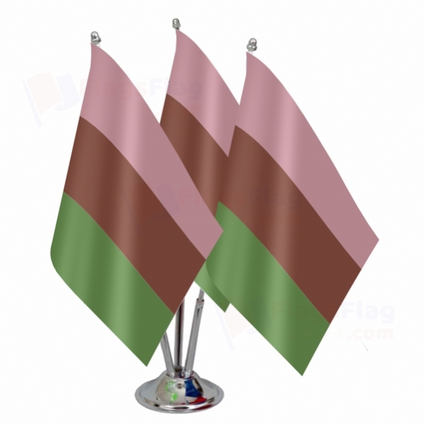 Gynesexual Triple Table Flag